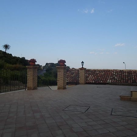 Patitiri Guest House Santa Teresa Di Riva Exterior photo